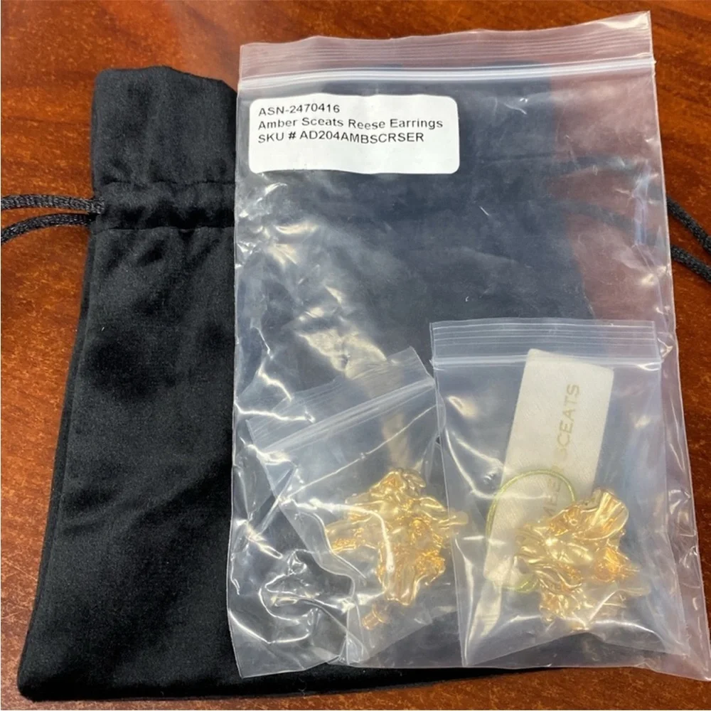 Amber Sceats Reese Earrings 24 k gold plating